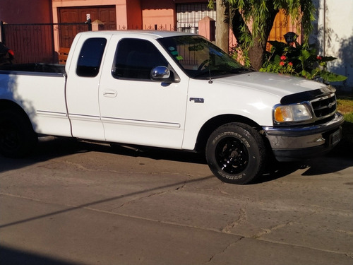 Imagen 12 de 19 de Ford F-150 4.6 Xlt