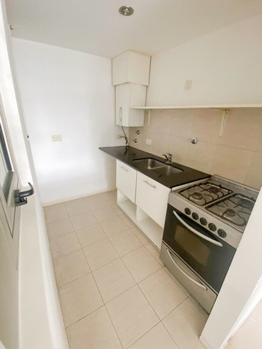 Imagen 7 de 14 de Departamento En Venta - La Plata