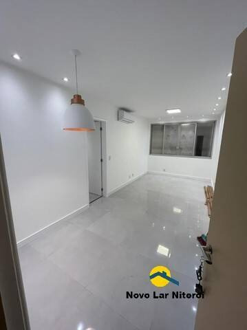 Imagem 2 de 15 de Excelente Apartamento De 2 Quartos Com Vaga Próximo Ao Campo De São Bento. - 433