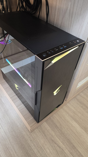 Computador Gamer Rx 7900 Xtx Ryzen 9 5900x 3tb Ssd 32 Gb Ram (Usado)
