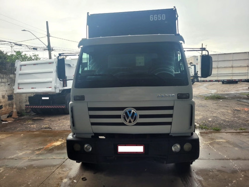 Cam Vw 23.220 14/14 - C/ Baú Bebida - R$ 179,900