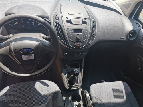 Imagen 6 de 8 de Ford Transit Courier