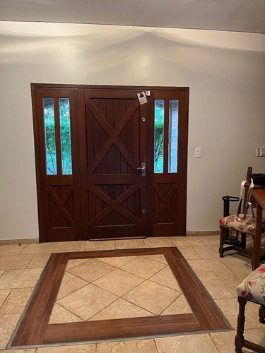 Imagen 3 de 17 de Casa Parque Leloir Ituzaingo Norte Venta Chalet Pileta