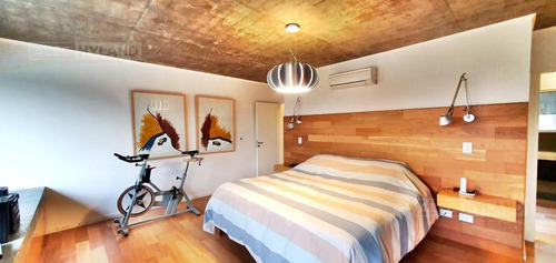 Imagen 12 de 27 de Triplex En Condominio En Venta, 4 Ambientes Con Jardín Y Pileta En Lomas De San Isidro