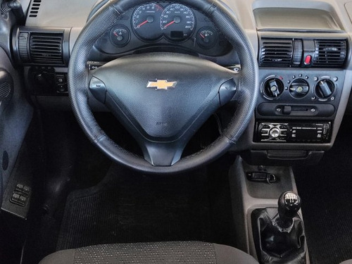 Chevrolet Classic Classic 1.0 MPFI LS 8V FLEX 4P MANUAL