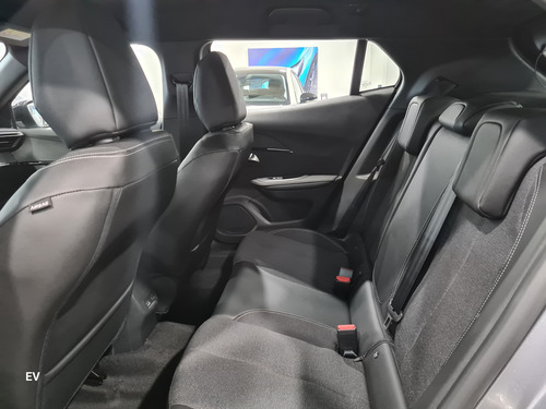 Peugeot 2008 1.0T Allure