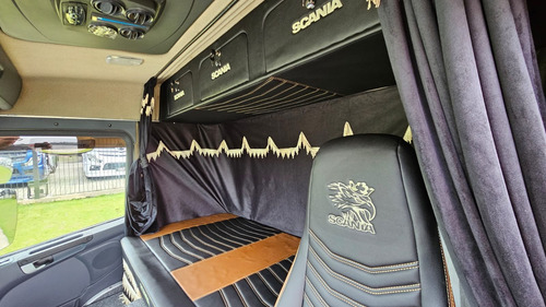 Scania P360 4x2 Ano 13 Automático Com Ar Condicionado