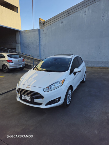 Ford Fiesta Kinetic 1.6 Titanium Powershift 120cv