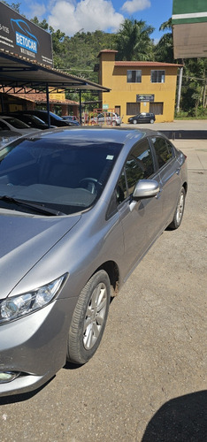 Honda Civic 1.8 Lxl Flex 4p