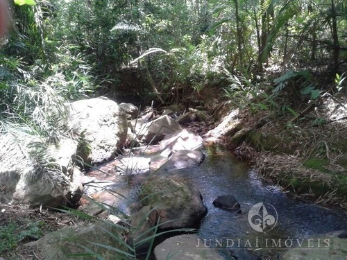 Vendo Maravilhosa Chácara Escriturada Na Estrada Dos Romeiros Em Cabreúva, Com 18 Mil M², Casa Sede Com Quatro Dormitórios, Lazer Com Piscina, Campo De Futebol, Espaço Gourmet, Ria - Ch00119 - 332744