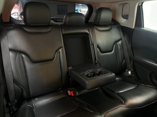 Jeep Compass 2.0 16V FLEX LONGITUDE AUTOMÁTICO