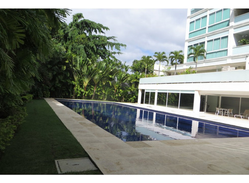 Se Vende Apto Pb 650m2 4h+3s/4.5b+2s/6p La Castellana