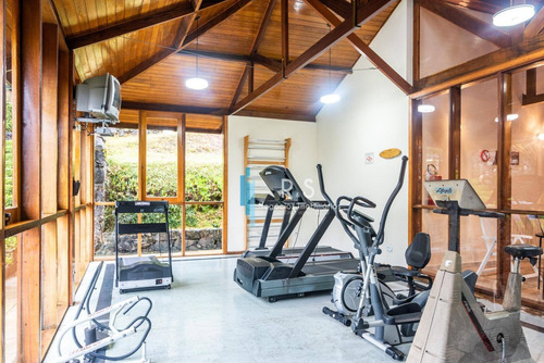 Casa Com 5 Dormitórios À Venda, 300 M² Por R$ 1.100.000,00 - Abernéssia - Campos Do Jordão/sp - Ca0532