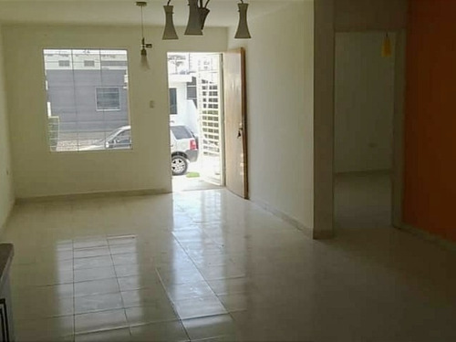 Imagen 2 de 7 de Jessica Medina Vende Casa En Cabudare Urb Canas Del Sur Fob-c-122