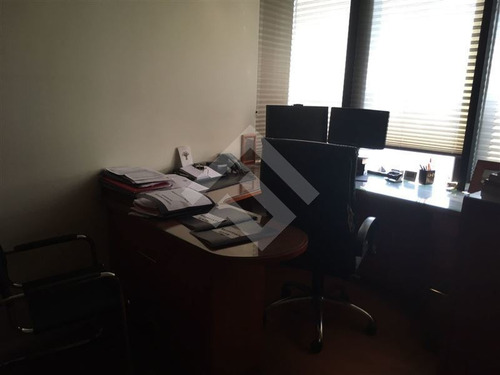 Imagen 16 de 28 de Venta Oficina Santiago Miraflores 300mt2 2 Roles 14 Privados