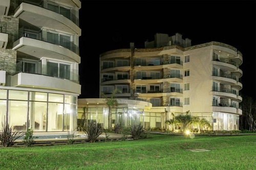 Punta Del Este Departamentos Azure Towers 1 Dorm/  3 Pers  9