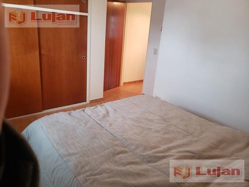 Imagen 14 de 19 de Ph - Barrio Naón Impecable 3 Ambs Con Patio A Metros De E. Castro