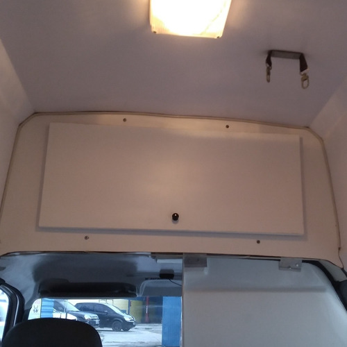 Imagem 7 de 12 de Chevrolet Ipanema Ambulancia