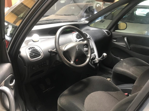 Imagen 8 de 16 de Citroen Xsara Picasso 1.6 Nafta 16 V 2010 5 Ptas Impecable