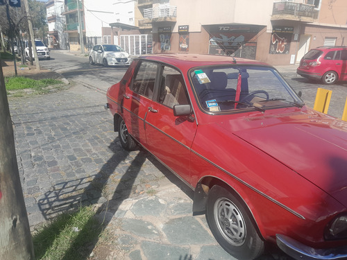 Es Reanult 12 Ts En Excelente Estado. Funcionando Todo