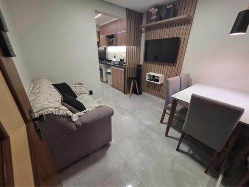 Kit No Setor Sudoeste Em Brasília, Mobiliada Com Vaga