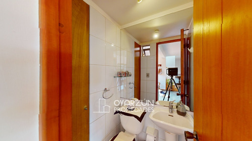 Casa Familiar De 5 Dormitorios Con Amplio Terreno De 746 M2