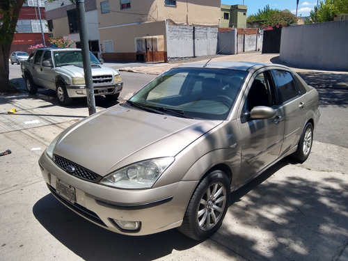 Ford Focus 1.8 Tdci Ghia