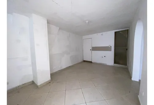 Se Arrienda Local Comercial / Apartaestudio En Miravalle, Laureles