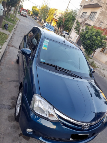 Toyota Etios 1.5 Xls Full Hatchback 5 Puertas