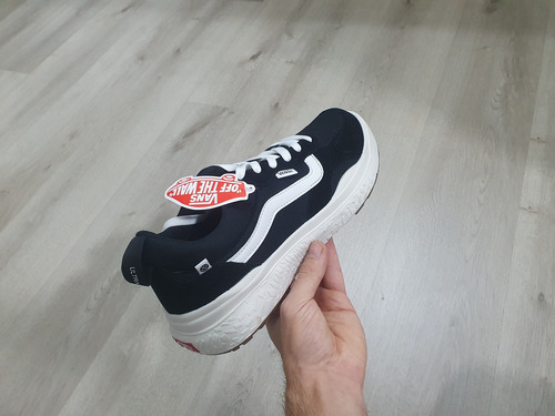 Zapatillas Vans Ultrarange Vr3