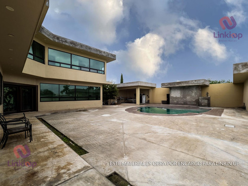 Casa Con Acabados De Lujo Alberca En Portal Del Norte General Zuazua Nl
