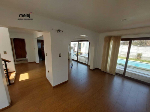 Arrienda  Estupenda Casa En Concón