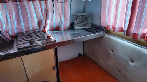 Comodina Para 6 Pers