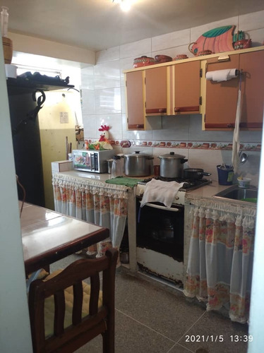 Imagen 9 de 14 de Apto En Venta Av Bertoreli Cisneros, Residencia Tiuna