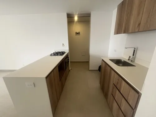 Apartaestudio En Arriendo Ubicado En El Poblado Sector Ciudad Del Río (27077).
