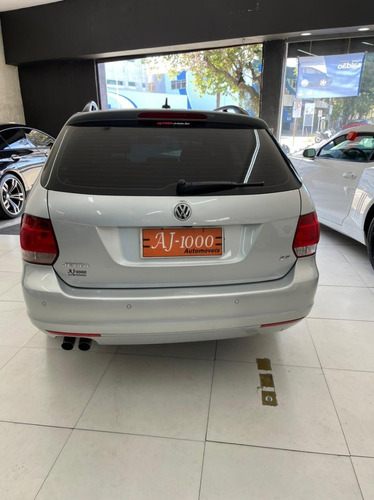 Imagem 2 de 15 de Jetta 2.5i Variant 20v 170cv 2011