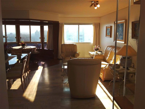 Imagen 2 de 30 de Departamento - Roosevelt