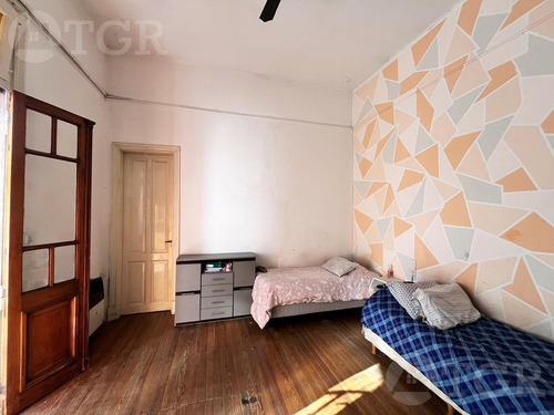 Venta Ph 3 Ambientes En Ciudadela Con Patio