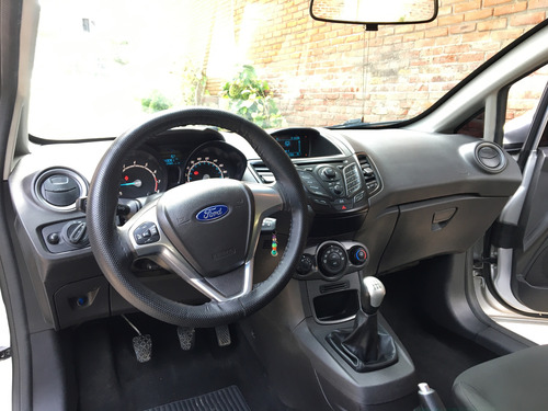 Ford Fiesta Kinetic 1.6 S Plus 120cv