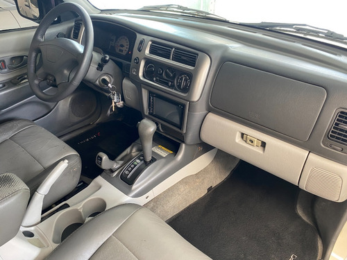 Mitsubishi Pajero Sport 4x4 2008