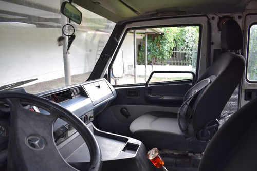 Mercedes-Benz MB 180 2.4 Furgon
