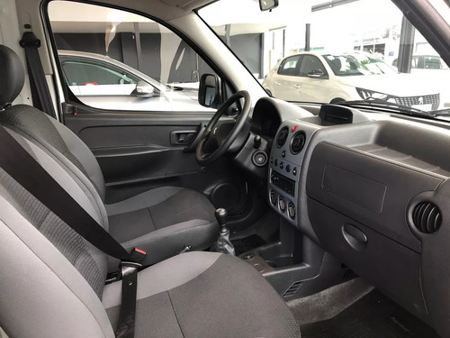 Peugeot Partner 1.6 Hdi Furgon Confort 92
