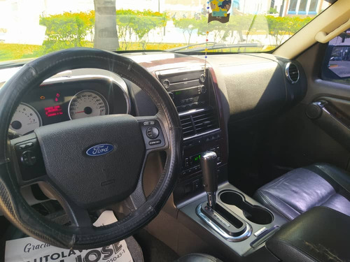 Ford Explorer 4x4