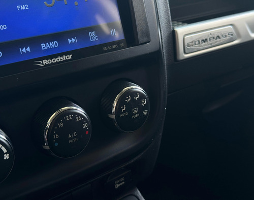 Jeep Compass 2.0 SPORT 4X2 16V GASOLINA 4P AUTOMÁTICO