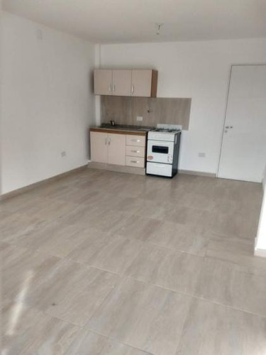Departamento En Nueva Córdoba 2 Dormitorios , Planta Baja Con Patio , Posibilidad De Pileta