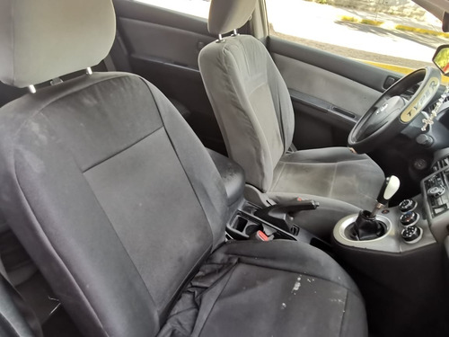 Nissan Sentra 2010 Custom