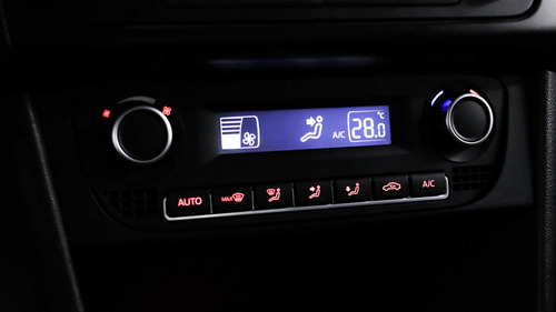 Imagen 14 de 15 de Volkswagen Polo 1.6 Comfortline Tiptronic - 352111 - C