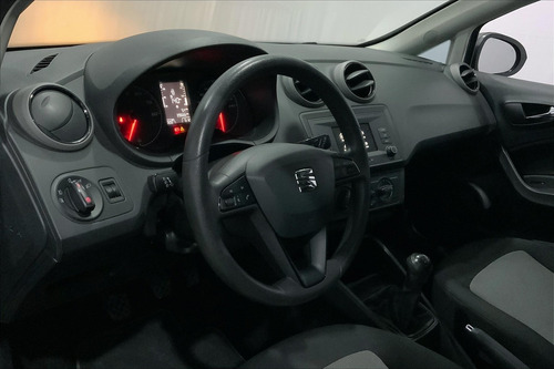 Imagen 14 de 25 de Seat Ibiza Hatchback 5 Pts Reference, 16l, 110 Hp, Tm5, A/ac