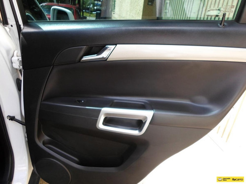 Imagen 15 de 25 de Chevrolet Captiva Sport 2.4