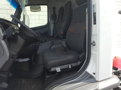Imagem 10 de 15 de Mercedes Benz - Accelo 1016 - 2022 - Zero Km - No Chassi